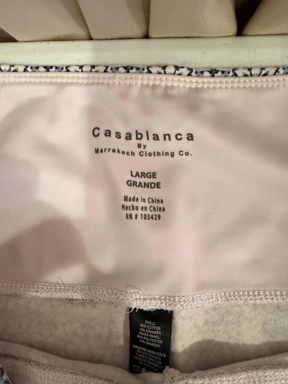Women’s Capri Leggings. 3 pair size large - Picture 5 of 7
